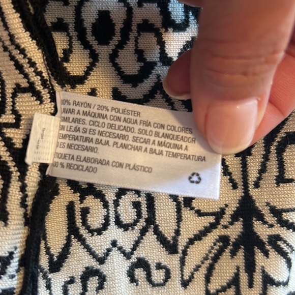 Xhilaration mini skirt - Picture 4 of 4